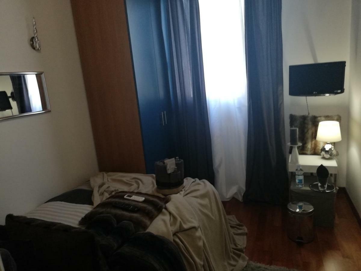 桑德拉 Garda House酒店 外观 照片